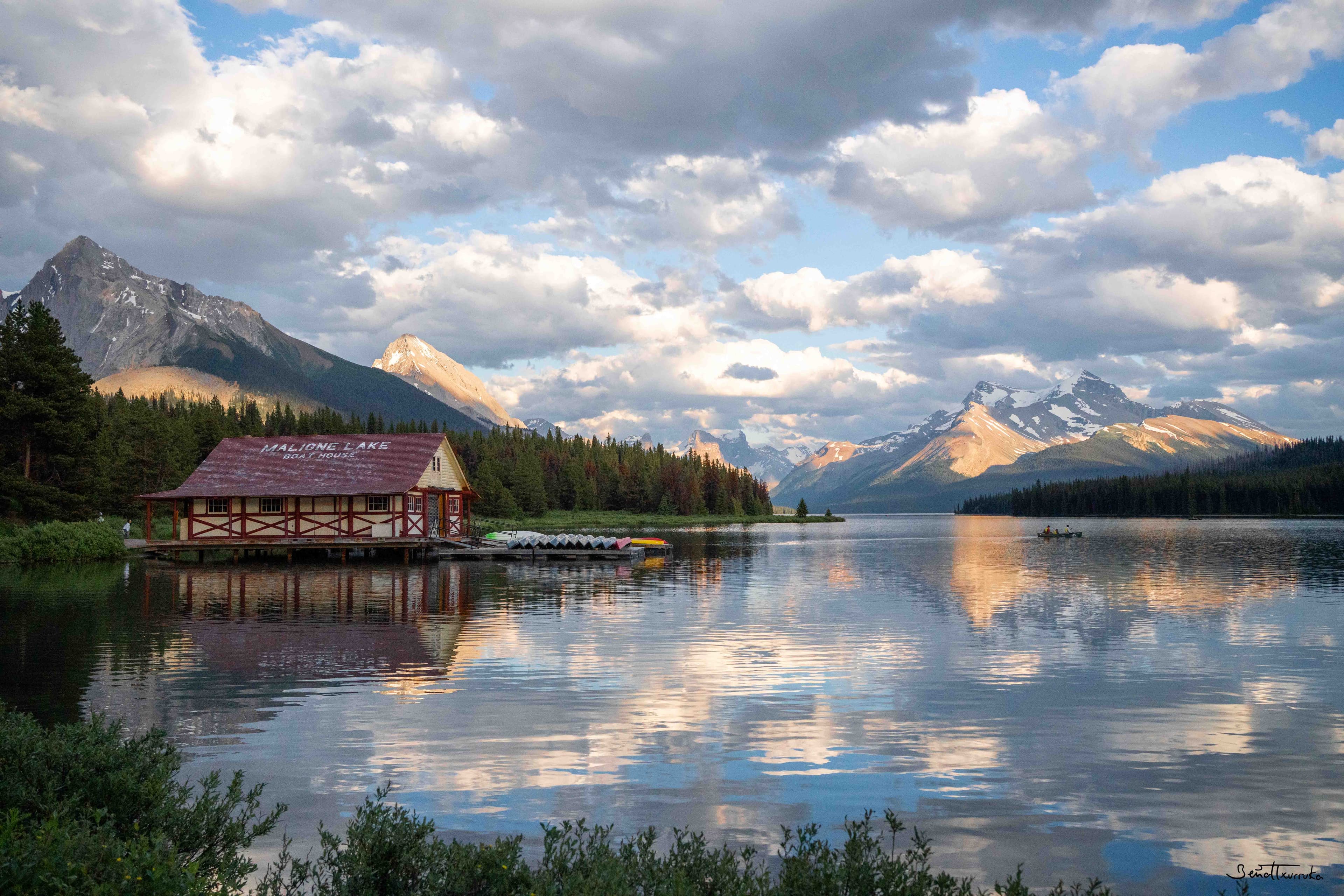 Maligne lake